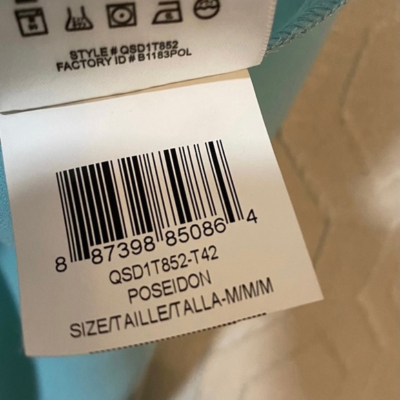 Mint green BCBGeneration blouse - Picture 10 of 11